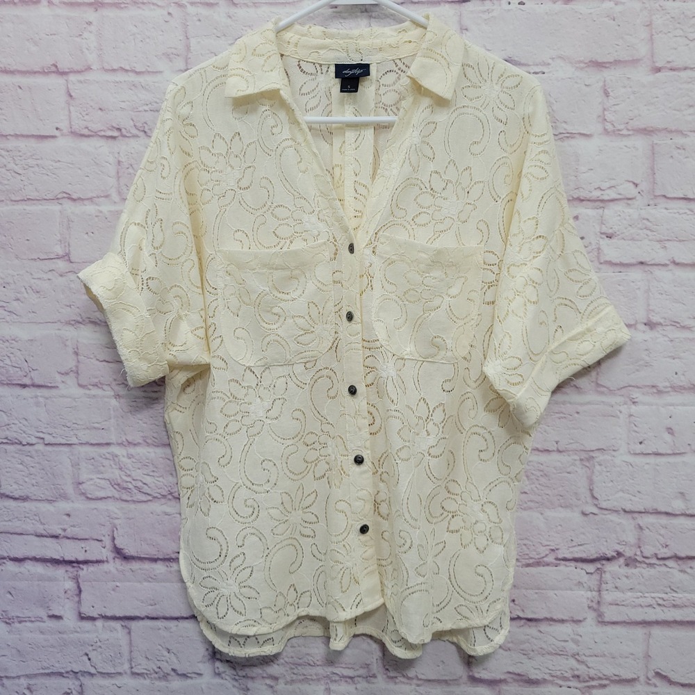 Daytrip Floral Lace Button Down Shirt S Ivory Cream Cottagecore Y2K Boho Summer